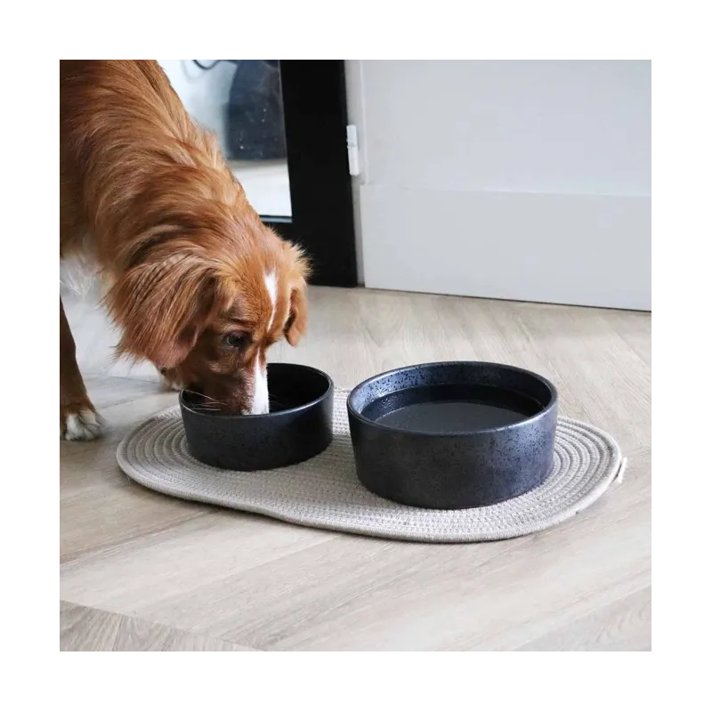 Hundenäpfe & Tränken D&D Napfunterlage Phil - Beige - 55 x 32 cm...